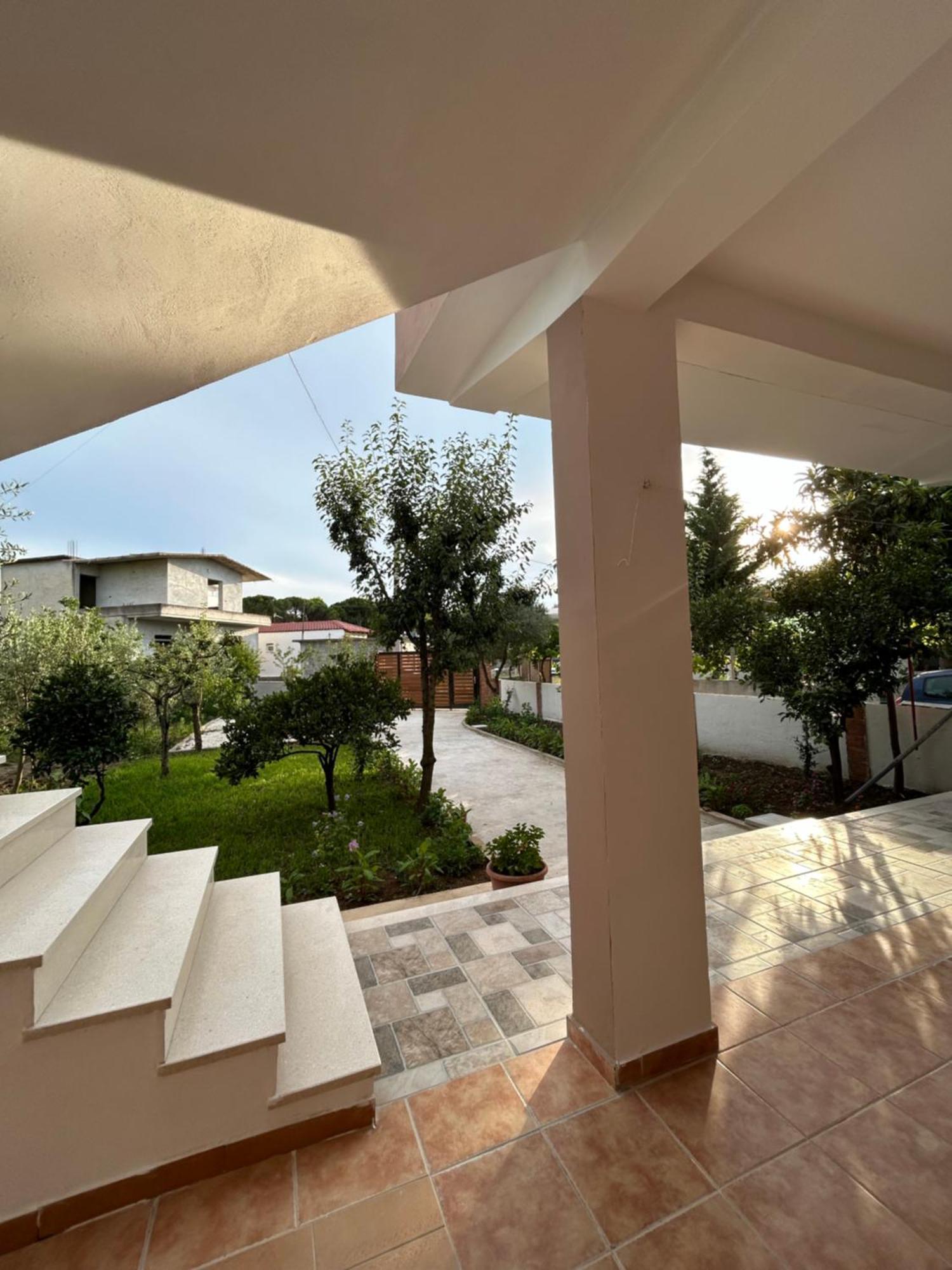 Vila Roan Vlorë 외부 사진